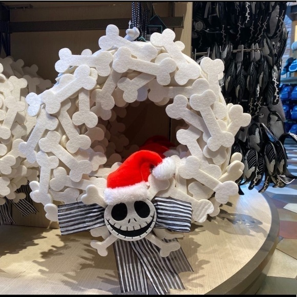 Jack Skellington Holiday Wreath - The Nightmare Before Christmas - Picture 7 of 14